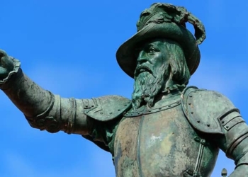 Estatua de Ponce de León en San Juan de Puerto Rico.