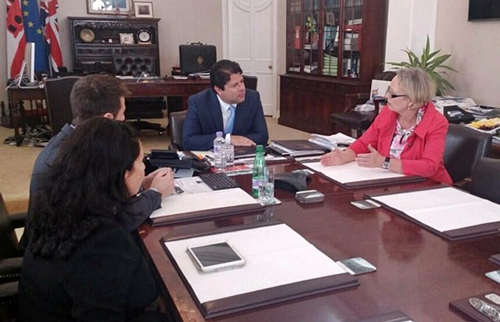 Una eurodiputada británica pide a la UE controles sorpresa en Gibraltar