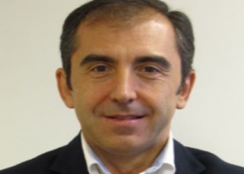 Albares tendrá que buscar un nuevo director de Comunicación