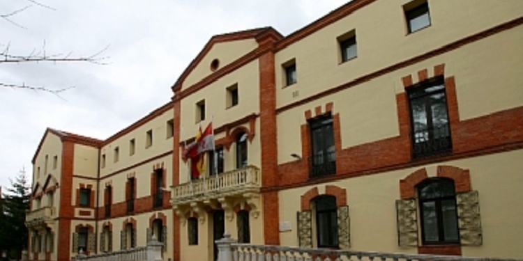 La sede de Castilla y León en la REPER de Bruselas se pone al día con la ley