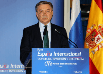 El embajador de Rusia reconoce que el ‘Brexit’ es un “fuerte golpe para la UE”