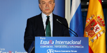 El embajador de Rusia reconoce que el ‘Brexit’ es un “fuerte golpe para la UE”