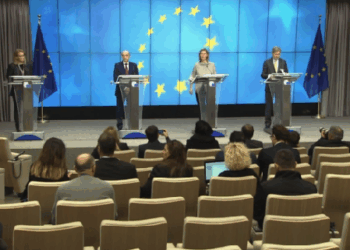 La UE firma el Acuerdo Marco con Kosovo sin reconocer su independencia