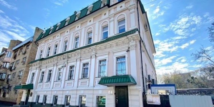 El Gobierno adapta el sótano de la Embajada en Ucrania como refugio nuclear