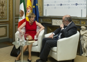 Lajous afirma que los españoles “también se sintieron agredidos” con el muro de Trump