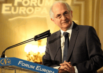 Ledezma pide a España que regularice la situación de miles de venezolanos