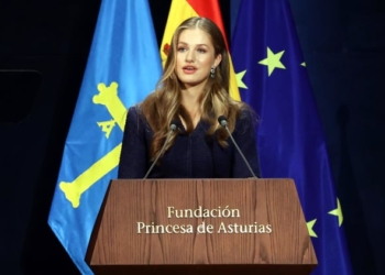 La Princesa de Asturias jura la Constitución y reafirma el compromiso institucional de la Corona