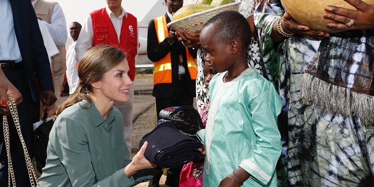 La Reina comienza mañana en Paraguay su quinto viaje de cooperación