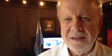 Duterte envía de embajador a España a un rico diplomático destinado en Portugal