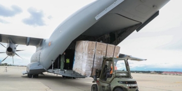 Un avión del Ejército del Aire sale de España con ayuda humanitaria para Líbano