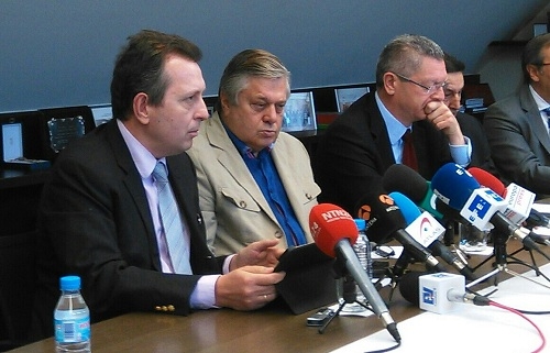 Leopoldo López padre: “No puede haber diálogo sin libertad para los presos políticos”