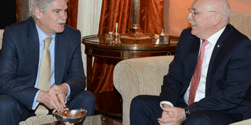 Loizaga, primer canciller hispanoamericano recibido por Dastis