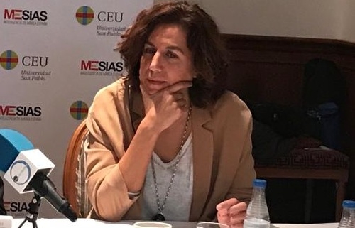 Lozano: “Borrell me ha pedido que cuente, sencillamente, la verdad sobre España”