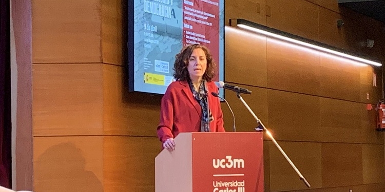 Lozano: “Una cosa es pedir legítimamente la independencia y otra falsear la verdad”