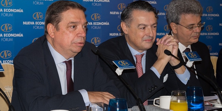 Planas espera que Bruselas anuncie esta semana medidas por los aranceles de EEUU