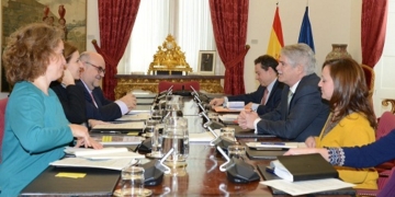 Amnistía expone a Dastis que es “incoherente” apoyar la paz en Yemen y vender armas a Riad