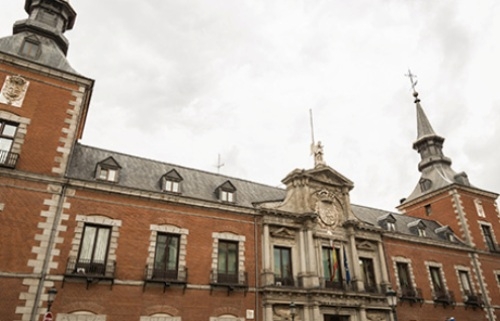 Exteriores inicia el año con 821 diplomáticos en su departamento