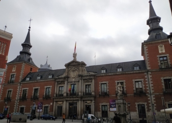 El personal laboral de Exteriores en Reino Unido mantiene la huelga