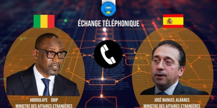 Albares llama a su colega de Mali para explicar unas palabras sobre la posible intervención de la OTAN