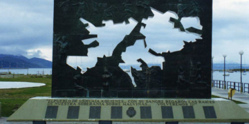 El Gobierno insta a Londres a solucionar los contenciosos de Gibraltar y Malvinas