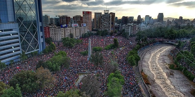 España respalda el Acuerdo por la Paz Social y la Nueva Constitución en Chile