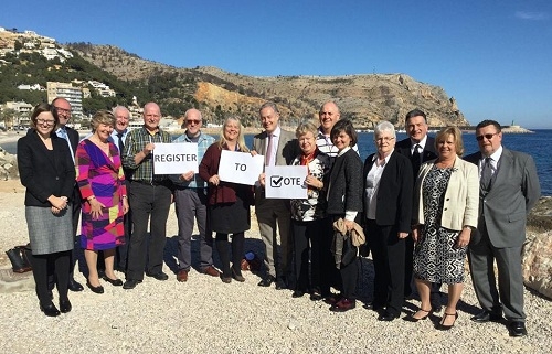 La Embajada británica insta a sus residentes en España a votar en el referéndum