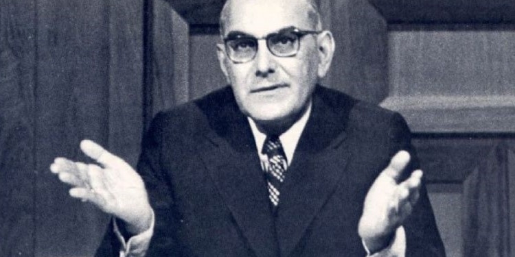 Día de los Inocentes: el falso viaje del primer ministro portugués Marcelo Caetano a Tenerife