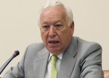 Margallo cita a los partidos en busca de consenso para la Cumbre Europea