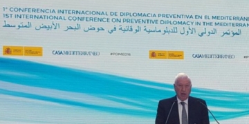 Las embajadas españolas funcionarán como red de alerta temprana para conflictos