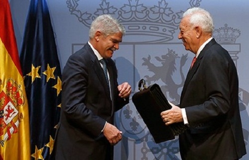 Margallo cede el testigo a Dastis con un aviso: “Gibraltar se juega en marzo”