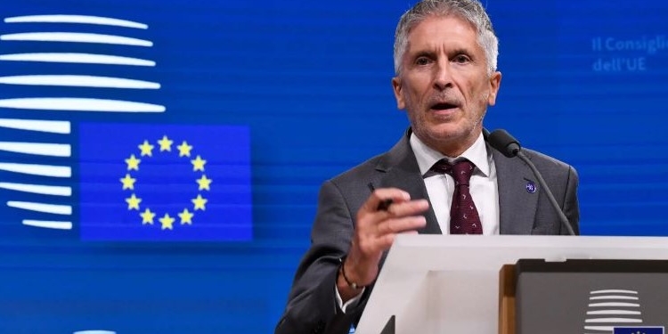 Los 180.000 ucranianos residentes en España se beneficiarán de la prórroga de la protección temporal