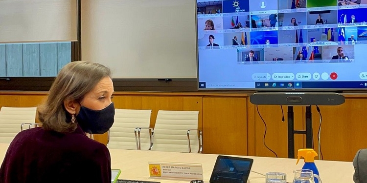 Maroto y sus homólogos de otros cinco países instan a Bruselas a acelerar los certificados de vacunas