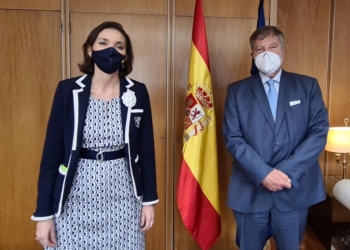 España realizará “una prueba piloto” sobre el certificado europeo de vacunaciones