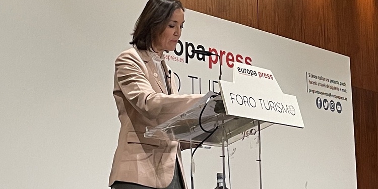 Maroto confía en que España recupere en 2021 el 50% del turismo anterior al COVID