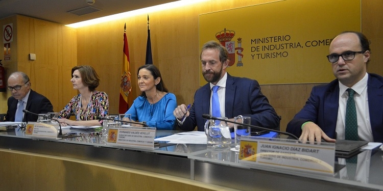 Maroto anuncia un plan de choque para contrarrestar la quiebra de Thomas Cook