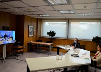 Reyes Maroto propone criterios homogéneos para la movilidad turística en la UE