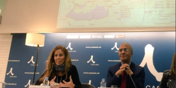 El embajador afgano presenta su libro sobre su lucha por la libertad en Afganistán