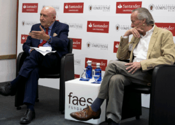 Piqué y Matutes reclaman una Europa más unida frente a los nuevos retos