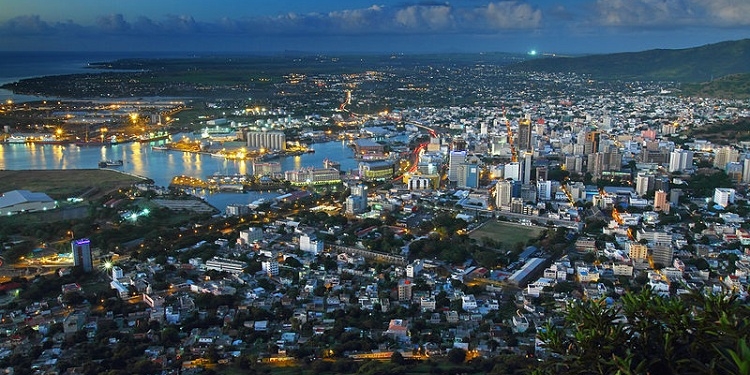 El Gobierno remite a Cortes el acuerdo sobre transporte aéreo con Mauricio