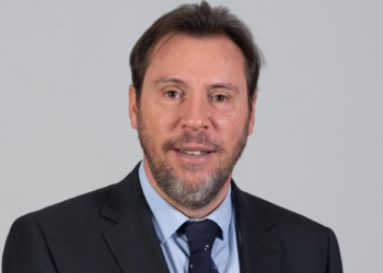 Óscar Puente acusa a Milei de “ingerir sustancias”