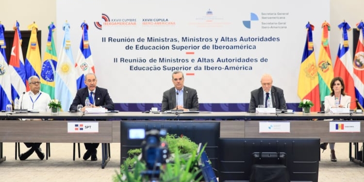 Los ministros iberoamericanos consideran la educación superior un derecho humano y universal