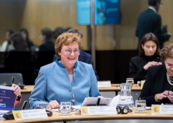 La misión de la UE pide más transparencia al Gobierno “sobre los destinatarios de los fondos”