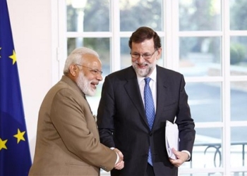 Rajoy elogia las reformas en India y Modi invita a las empresas españolas