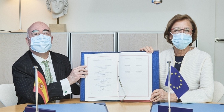 España firma el protocolo de la Carta Social Europea que permite denunciar a los Estados