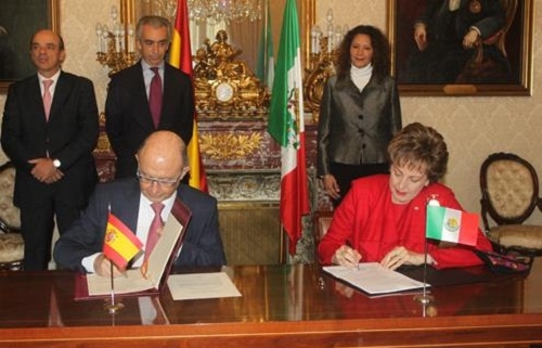 El Gobierno renueva “por vía de urgencia” el convenio de doble imposición con México