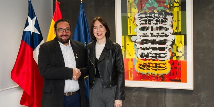 España y Chile firman un acuerdo de cooperación en educación superior universitaria