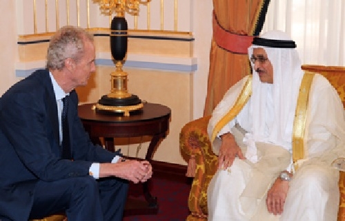 El nuevo acuerdo militar entre España y Baréin desarrollará el comercio de armas