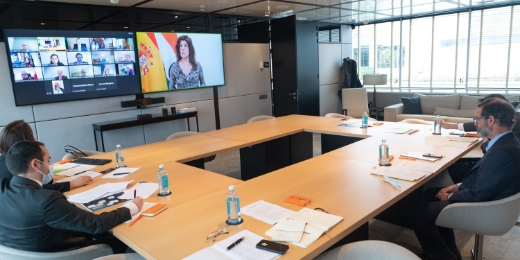 Ángeles Moreno anuncia que Sánchez y Albares tienen previsto visitar India