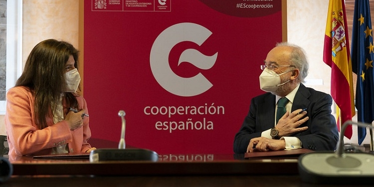 AECID y RAE impulsan la formación de lingüistas en los países de habla hispana