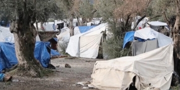 CEAR reclama a Sánchez que acoja, “de urgencia”, a refugiados de Moria